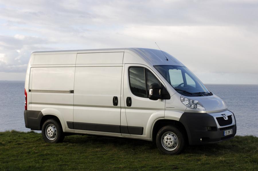  Peugeot Boxer 2006 года  (фото 61 из 81)